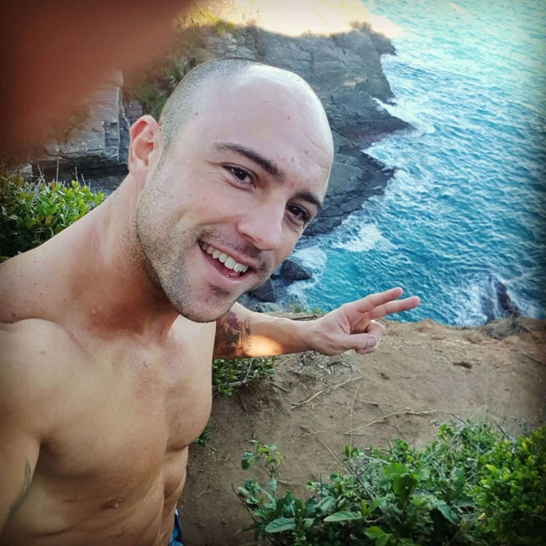 Seu corpo merece atenção. Sua mente merece descanso! Permita se! Massagem tântrica