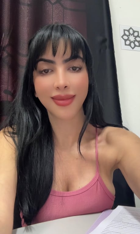 VanNaj terapeuta especialista TÂNTRICA e NURU Massagem nuru em
