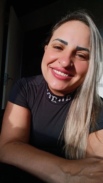 Skarlety Machado | Uma experiência sensorial diferenciada Massagem sensual em