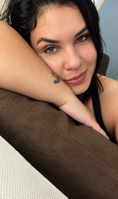 ALMA NUA__MASSAGENS SENSUAIS__ALINE Massagem sensual em