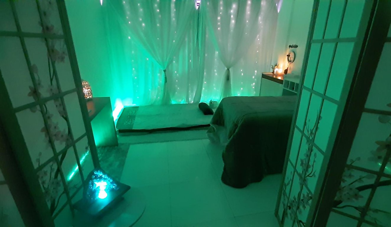 Atendo na Freguesia | Serviços e informações na descrição do perfil Massagem sensual em