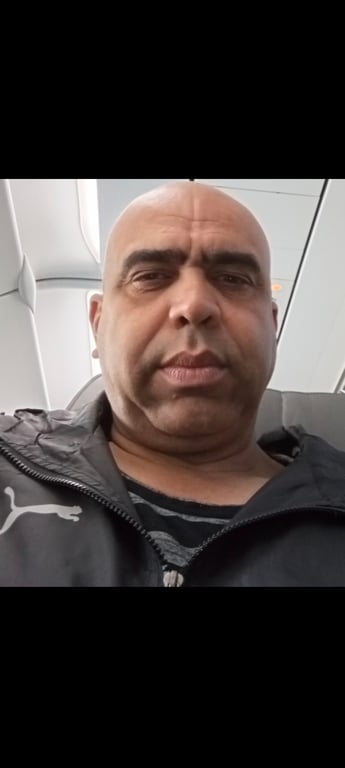 Moura Atendimento exclusivo para mulheres, onde você estiver.