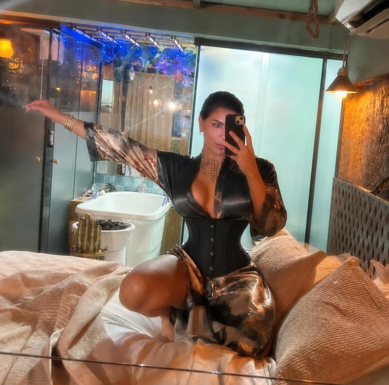Leona Mahavydea Terapeuta Corporal | Tântrica