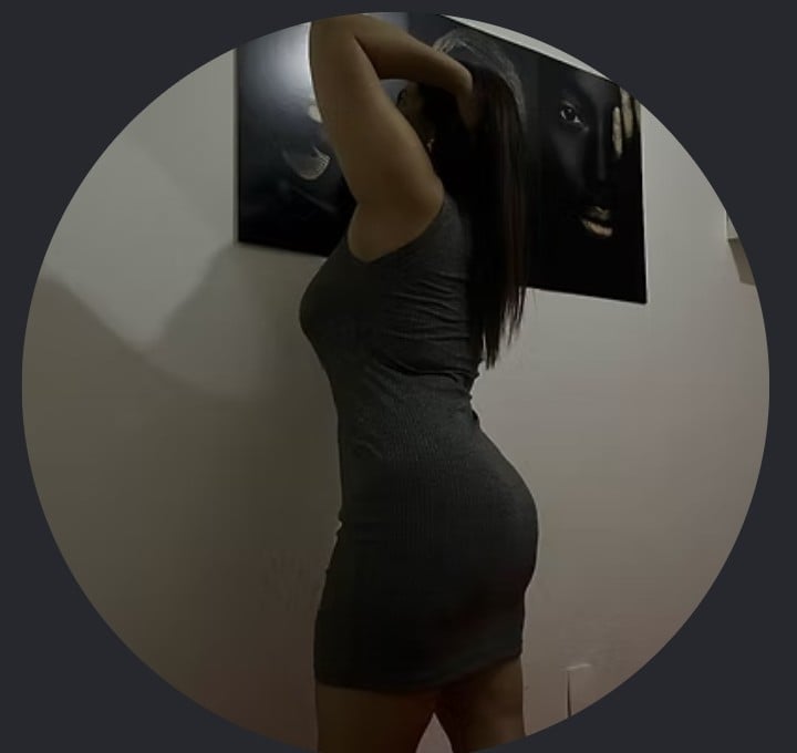 Karla Mendes Massagens Terapêutica, Tântrica e Sensuais. Massagem nuru