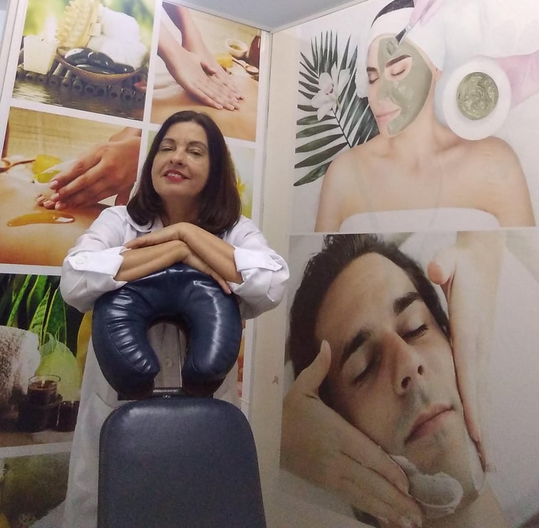 Eliana estética e terapia Massagem