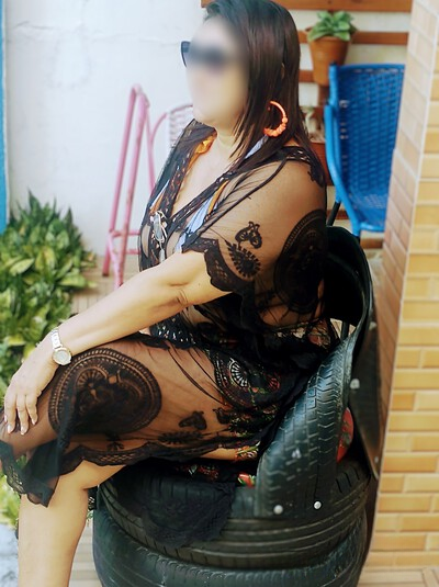 Laura Coroa Massoterapeuta | Experiência, Elegância e Bem Estar Massagem sensual em