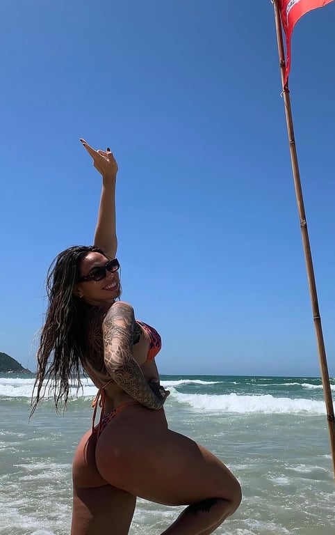Ana Fernandes terapeuta Massagem nuru