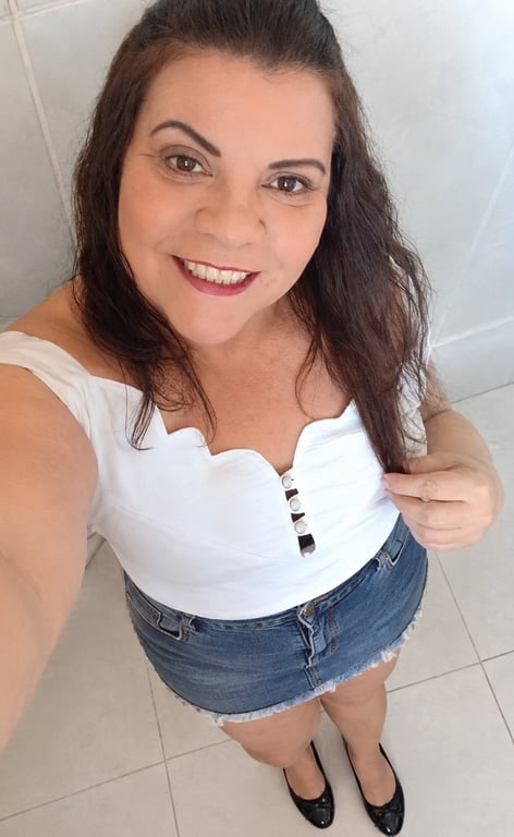 Venha relaxar desfrutar do melhor relaxamento tântrica ou mix Massagem tântrica em