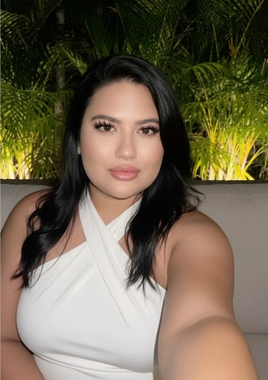 MASSOTERAPEUTA CARINHOSA ALTO NÍVEL. ESPECIALISTA EM NURU