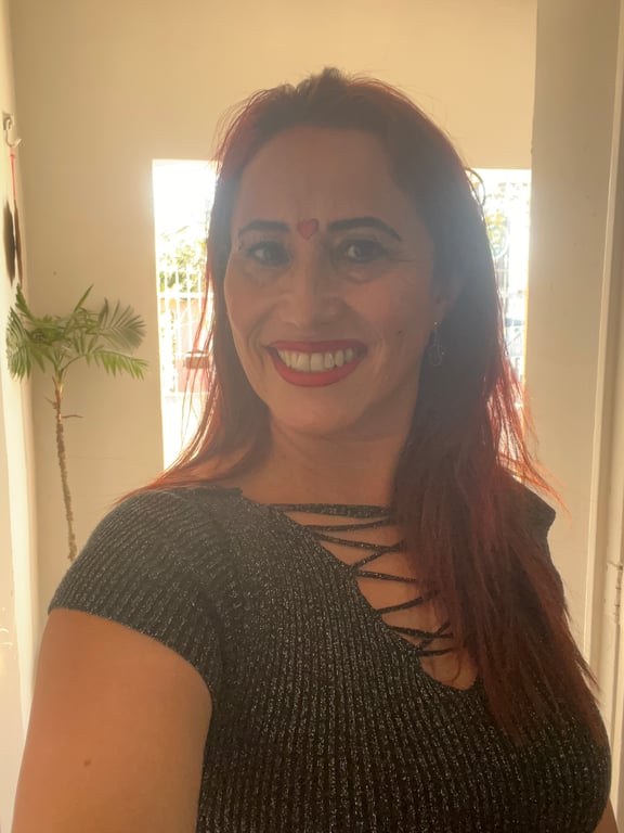 Kate Prem Pavitra Massagens e sensações, venha ficar de pernas bambas Massagem nuru em