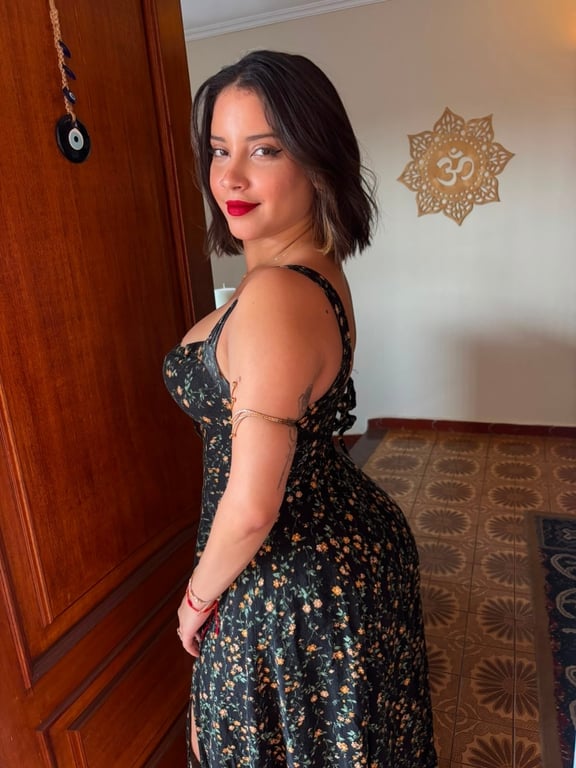 TERAPEUTA JÚLIA, massagens femininas, masculinas e para casais. Massagem tântrica em
