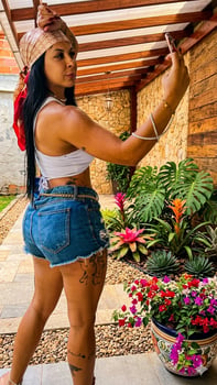 Karolina Salvatore, Massagem Premium para Quem Exige o Melhor