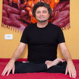 IVAN PREM AMAN - MASSAGEM PARA MULHERES E HOMENS (CISGÊNERO E TRANS)