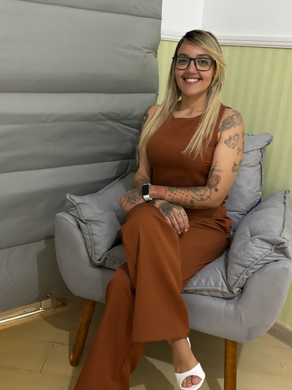 Milena Nasc Massagem tântrica