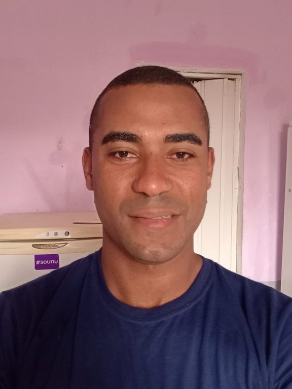 Romário massagem exclusivamente para mulheres