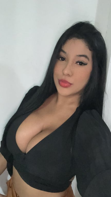 Liz Massagem + Relax Massagem tântrica em