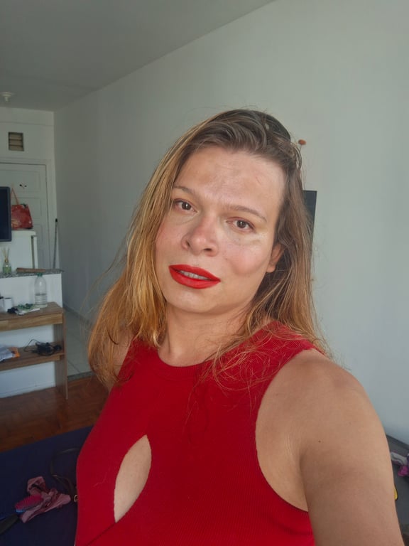 Dani Trans Massagens Massagem tântrica em