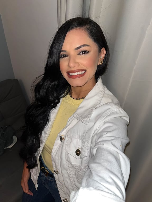 Bella Especialista em massagens relaxantes e sensuais! Massagem