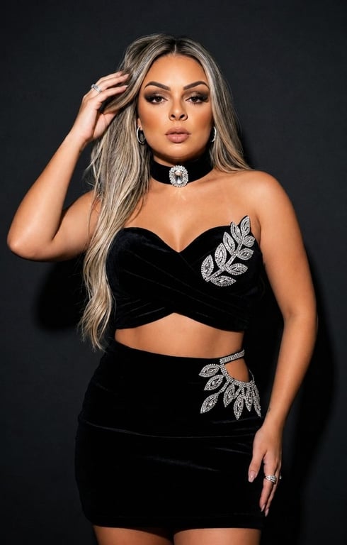 Julia Massagem Relaxante e Sensorial Massagem em