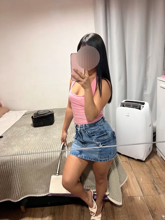 Jade A sua melhor massagem sensual de Curitiba está aqui! Massagem nuru