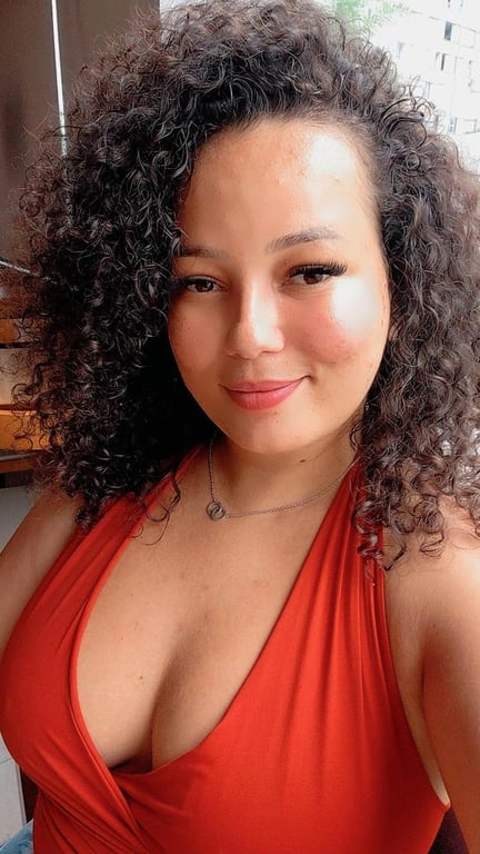 Viviane lopes Permita se um dia de relaxamento!
