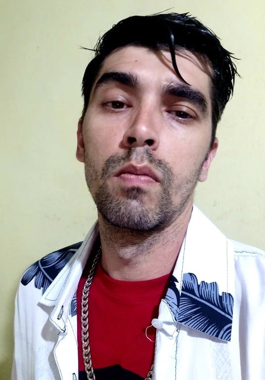 Icaro o Bruxo O terapeuta que irá enfeitiçar você com prazer Massagem