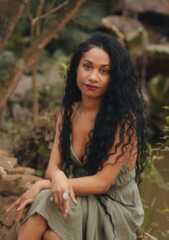 MAITÊ | Onde o tempo desacelera e o sentir se torna arte.