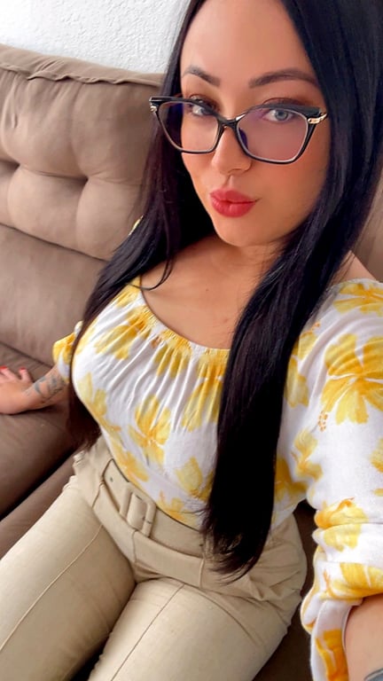 Nanda Azevedo ~ Curitiba e São José dos Pinhais ~ ON aos domingos Massagem sensual em
