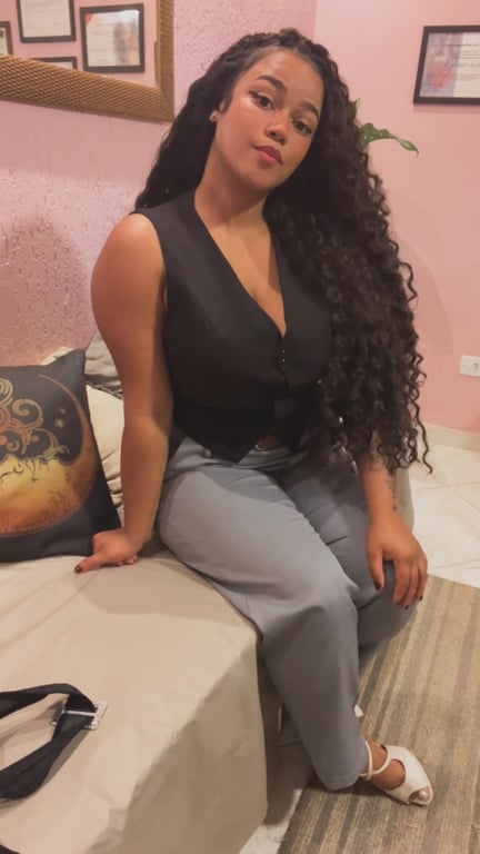 Massoterapeuta Flávia Bianca Massagista em