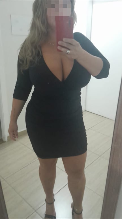 Olá, venha ter momentos relaxantes e experiência incríveis! Massagem