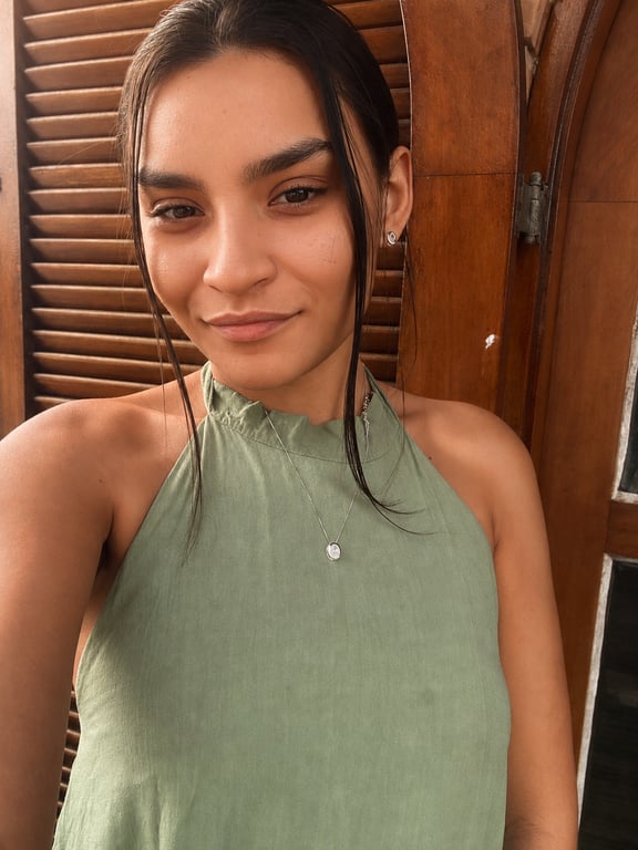 Amandinha conexão e bem estar através do toque.