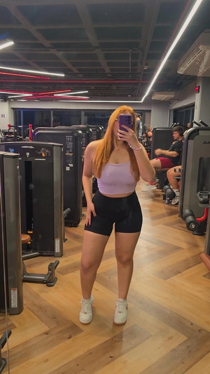 Terapeuta Sophia Uma experiência completa Massagem nuru