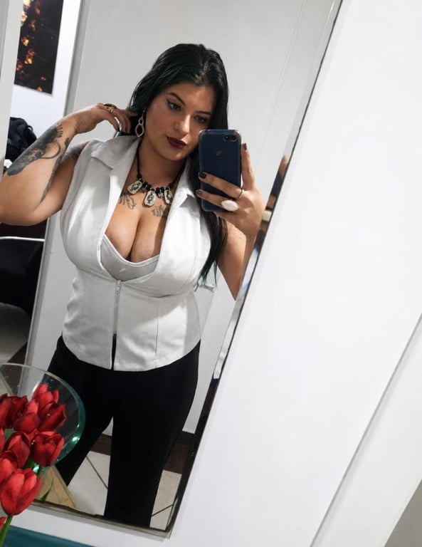 Raquel Sinta o Toque. Viva a Experiência.