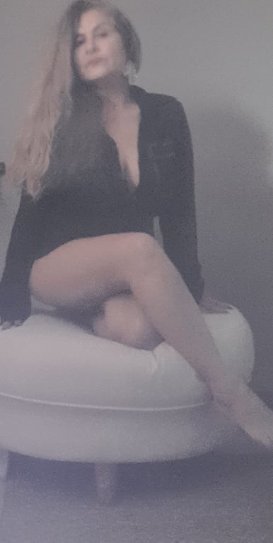 Fernanda massoterapeuta. Experiente. Massagem