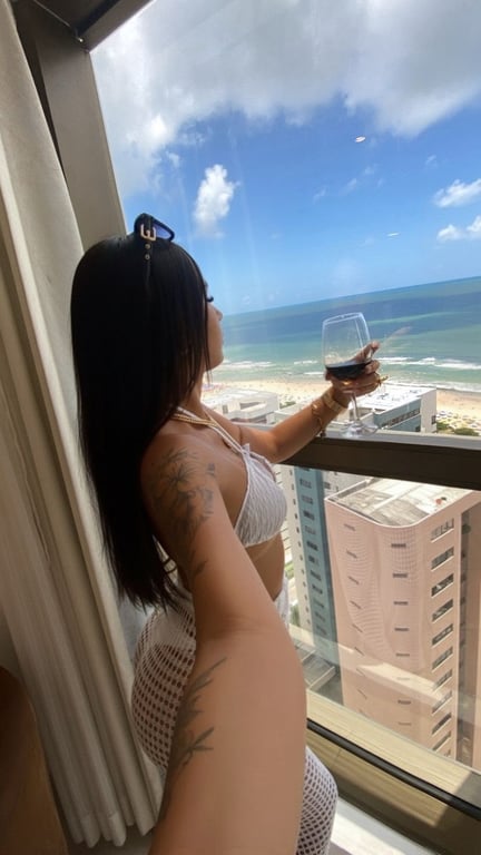 Rayssa excelência em massagens eróticas Massagem