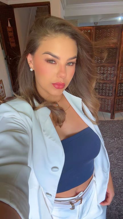 A Energia Tantra GOLD São Paulo expert em Nuru e Vivências Massagem em