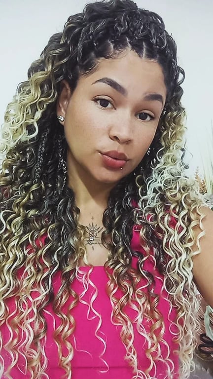 Paloma uma terapeuta da cor do pecado Massagem sensual em