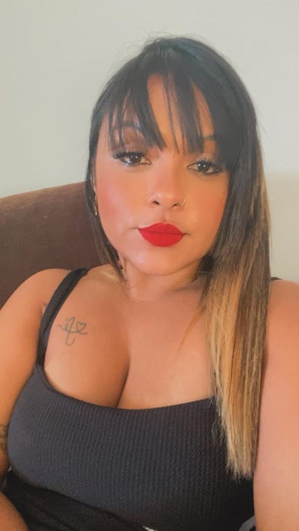 Giulia Campos massagens relaxantes e sensuais/ novidades em Guarulhos