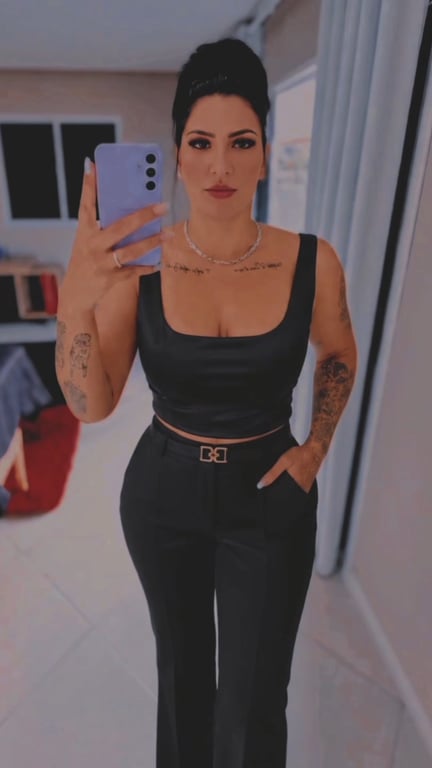 Sabrina MIX DE MASSAGEM RELAXANTE ,NURU , SENSITIVA E A LINGAM