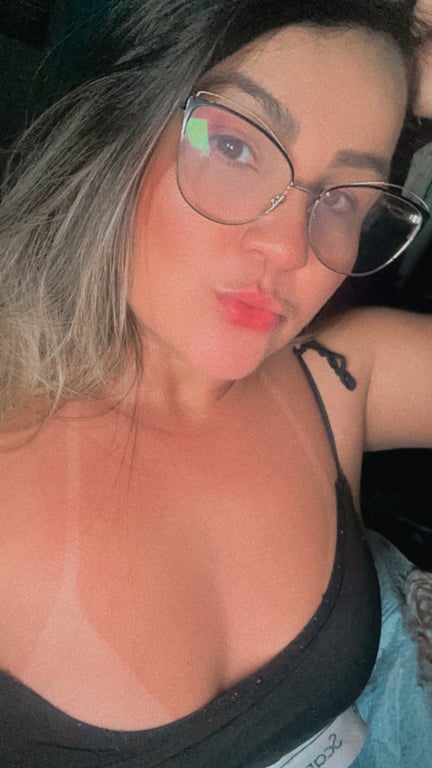 Penelope charmosa Massotrapeuta Massagem Tantrica e Noru
