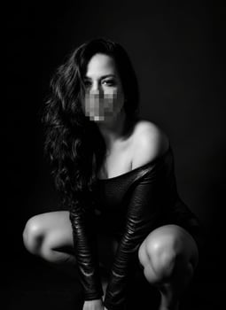 Júlia Guedes - Massagem Tantrica ,Nuru e Vivência