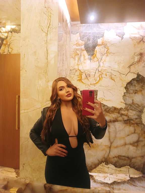 Aya Ísis Sua Melhor Experiência de Prazer Massagem completa Vivências Massagista