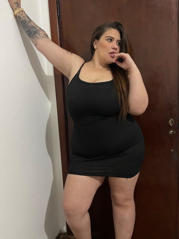 Thalia Ribas massagista corporal Massagem nuru em