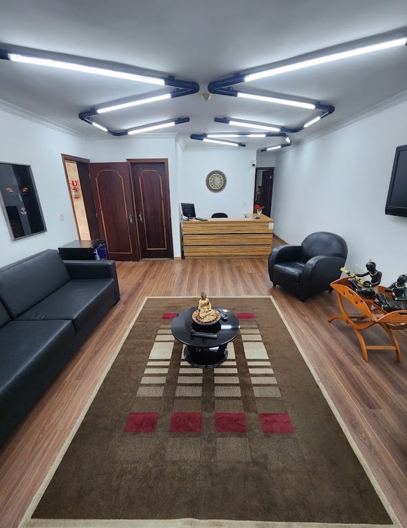 Mais que uma massagem, uma experiência completa! Clínica Karas Massagem sensual em