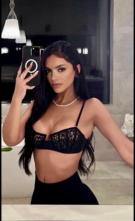 Bella Especialista em massagens relaxantes e sensuais!