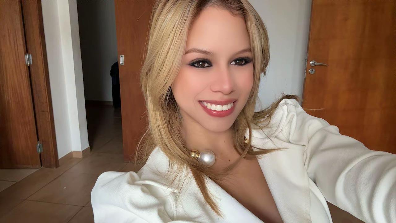 Massagem prazerosa Curitiba VIP lindas garotas todos os dias com Promo Massagem