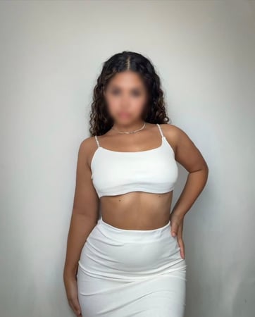 Massagista sensual em Porto Alegre - RS - Lu Almeida | TOQUE TANTRICO E TERAPÊUTICO