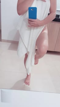 LAURA MASSAGEM ERÓTICA, NURU,TESÃO EM CADA TOQUE.
