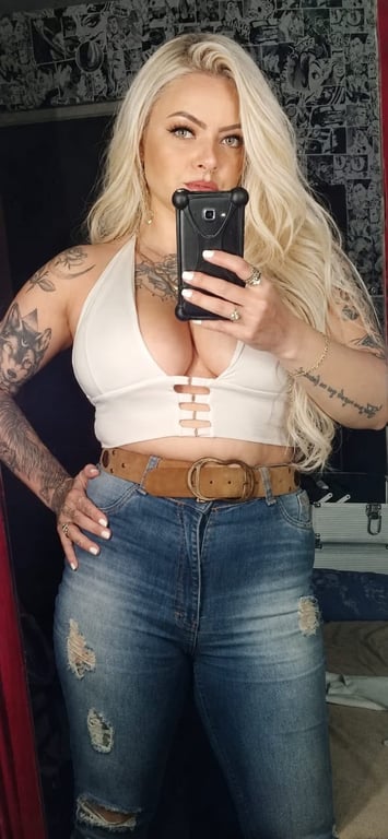 Alice Brandão Loira deliciosa Massagem e finalização Massagem tântrica em