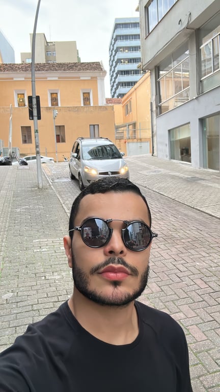Massagista Boy relaxamento, cuidado e muito prazer